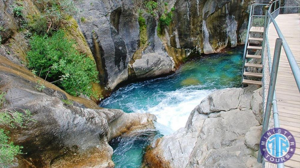 Водопад Сападере