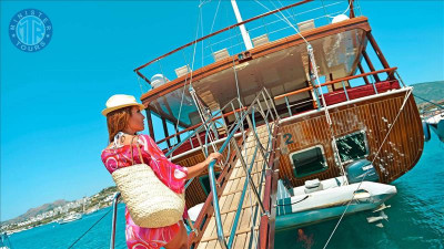 Прогулка на яхте в Кириш