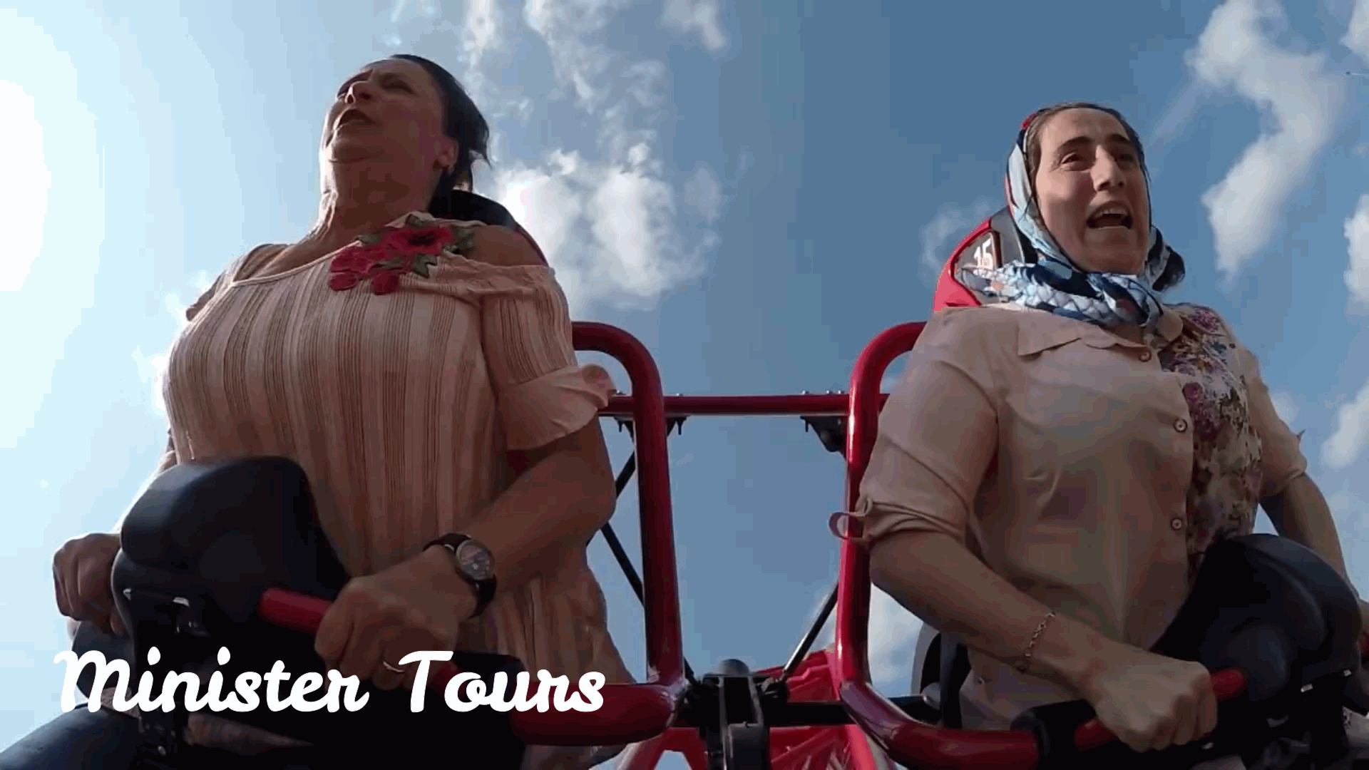 Istanboel Disneyland gif