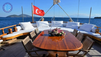 Yacht charter Izmir