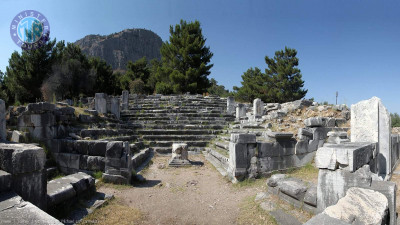 Senoviniai miestai Miletas ir Prienė iš Didimo gif