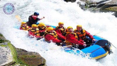 Safari en jeep et tour de rafting à Lara
