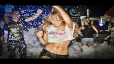 Impreza na statku Bogazkent