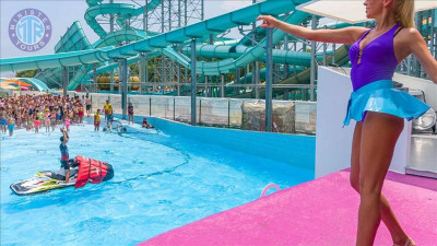 جولة الحديقة المائية في غوينوك