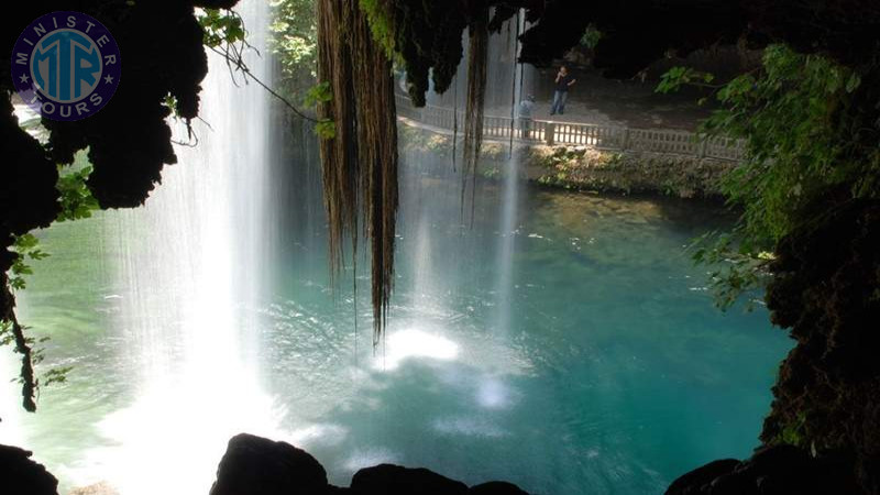 Lara beach waterfall tour8